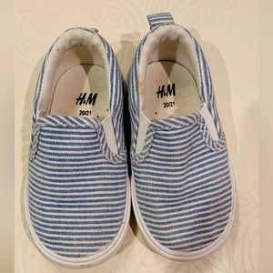 H&M Toddler/infant striped Slip-On Shoe